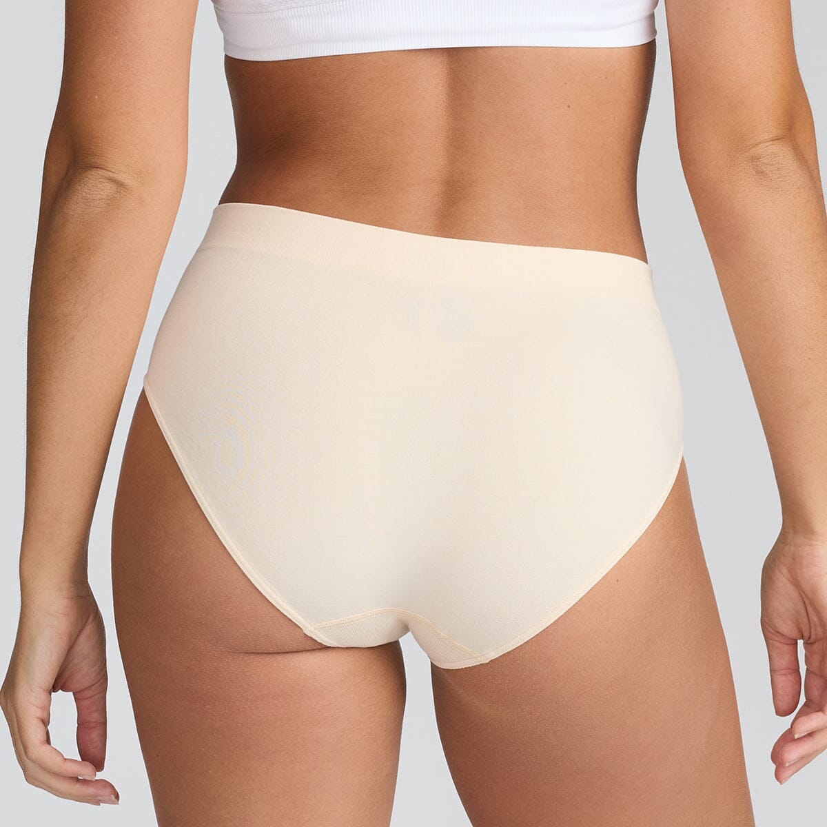 Women's SmoothFit Full Brief - Chic Champagne - View 3