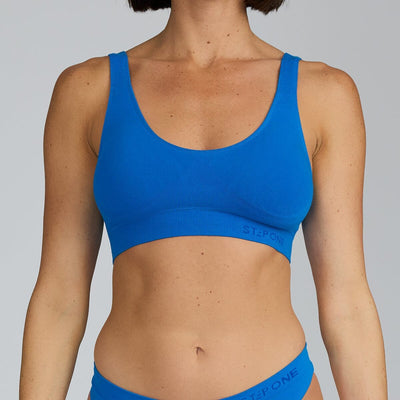 [EXP-A] SmoothFit Blue Bra - Model:Holly