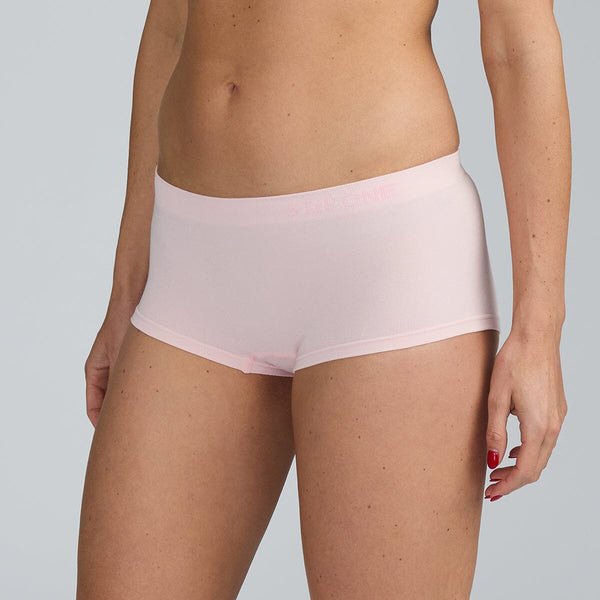 Women's SmoothFit Boyleg - Rose All Day - Bamboo Underwear - Model:Holly